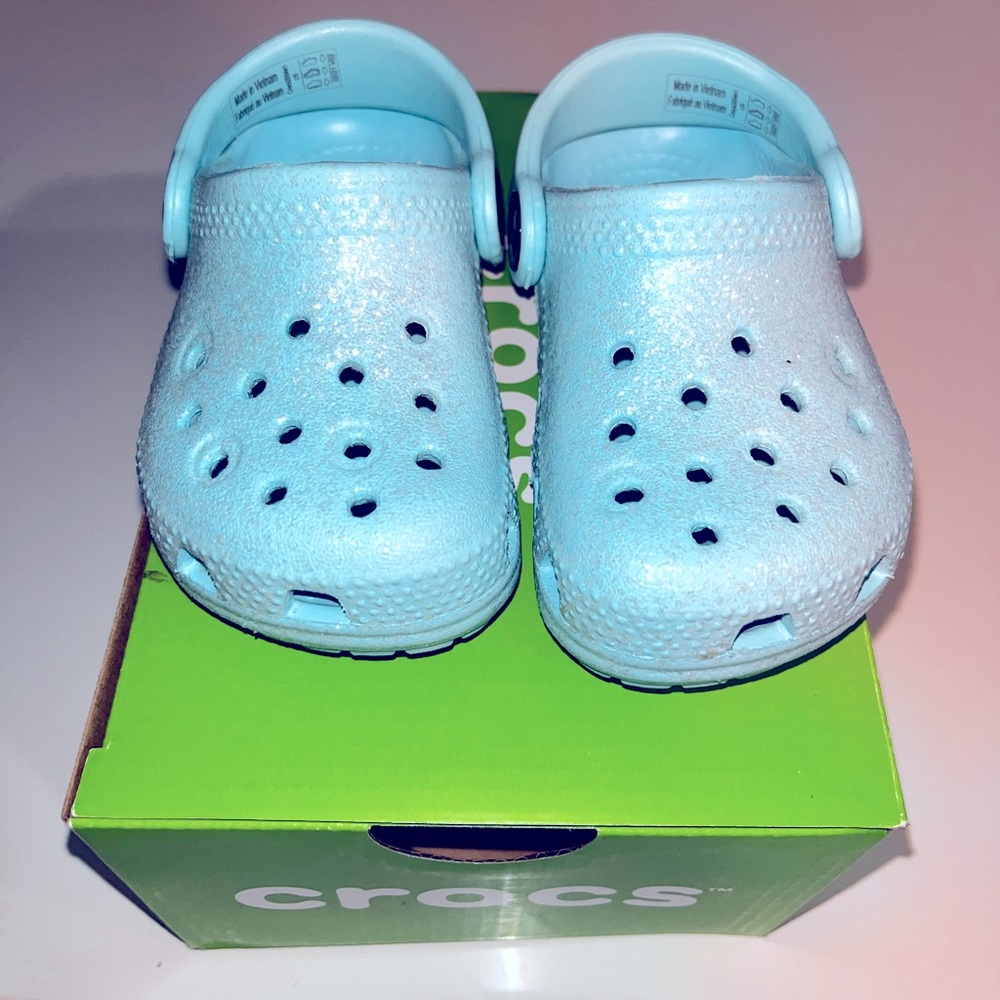 Crocs Classic Glitter Clog. Size 5T. Color: Ice Blue